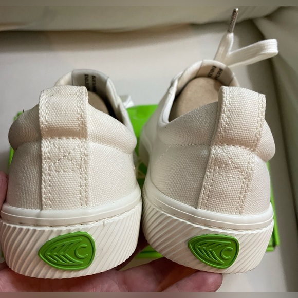 NIB Cariuma Off White Canvas OCA Low Size 6.5 Women’s - Picture 10 of 15